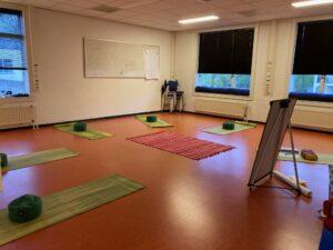 AikiContact Mindfulness ACT in Reade Overtoom Amsterdam, trainer Carolina van Haperen, VBMN-1 trainer en therapeut